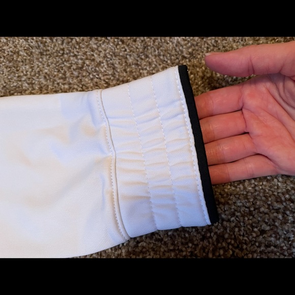 Adidas white and black jacket Size Small - Picture 4 of 7